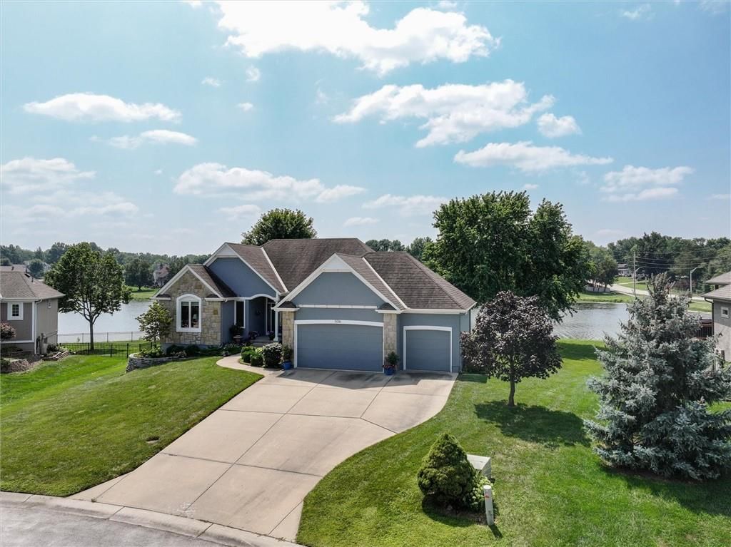 5016 Raintree Circle — photo 30