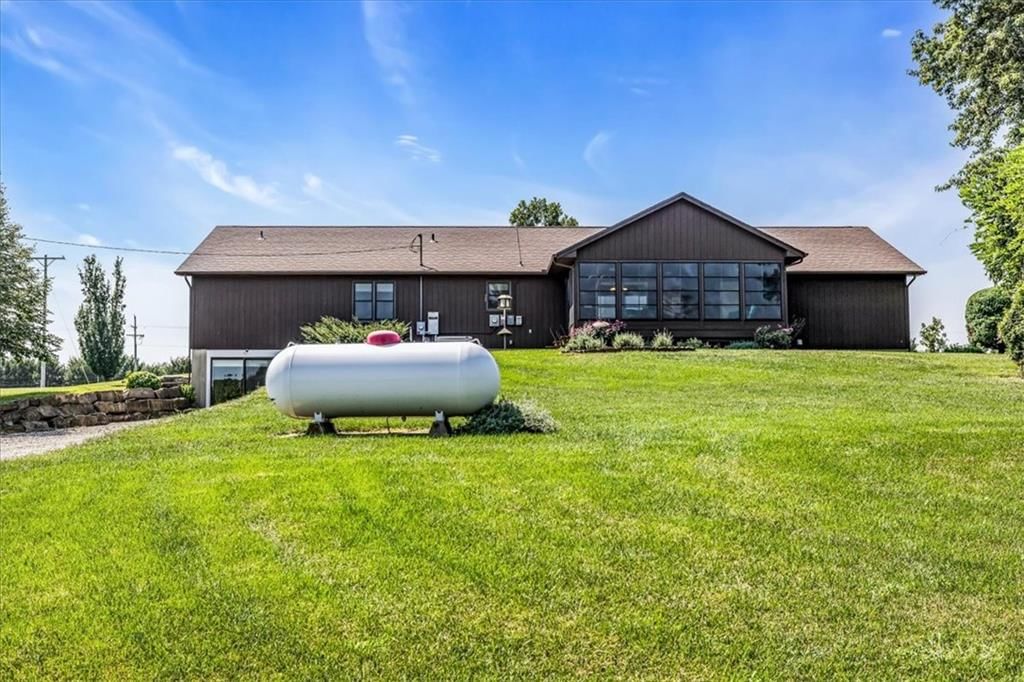 21728 Linwood Road — photo 35