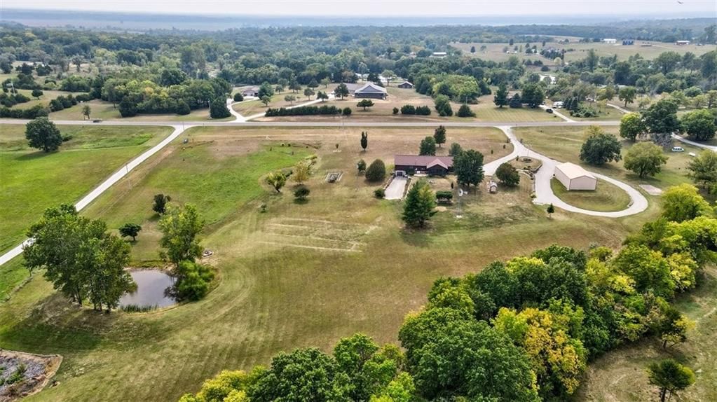 21728 Linwood Road — photo 48