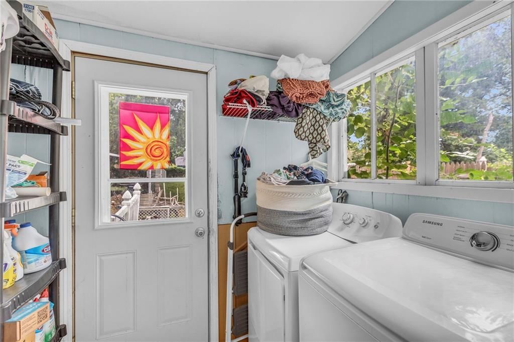 817 S Poplar Street — photo 27