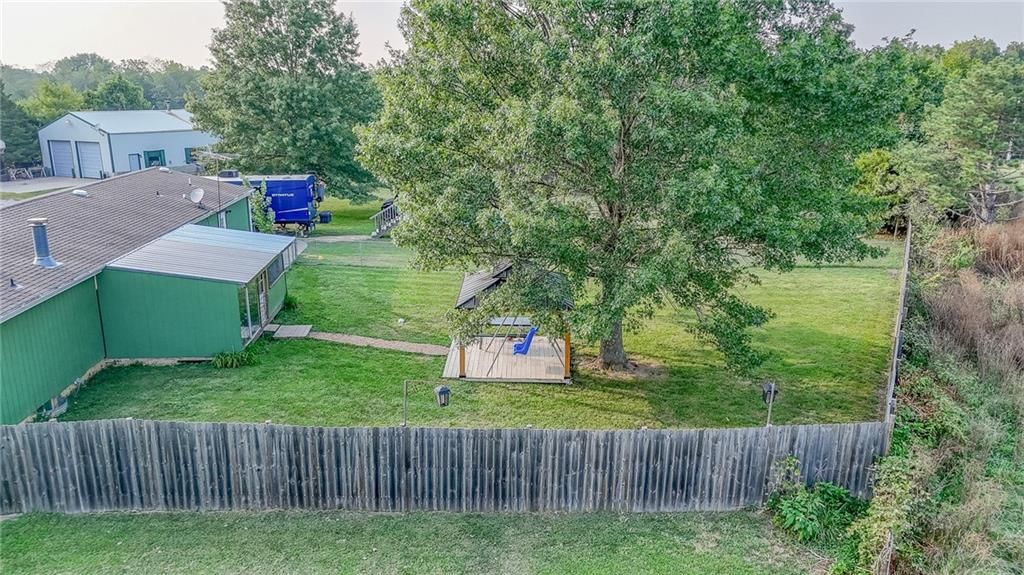 423 SE State Pp Highway — photo 54