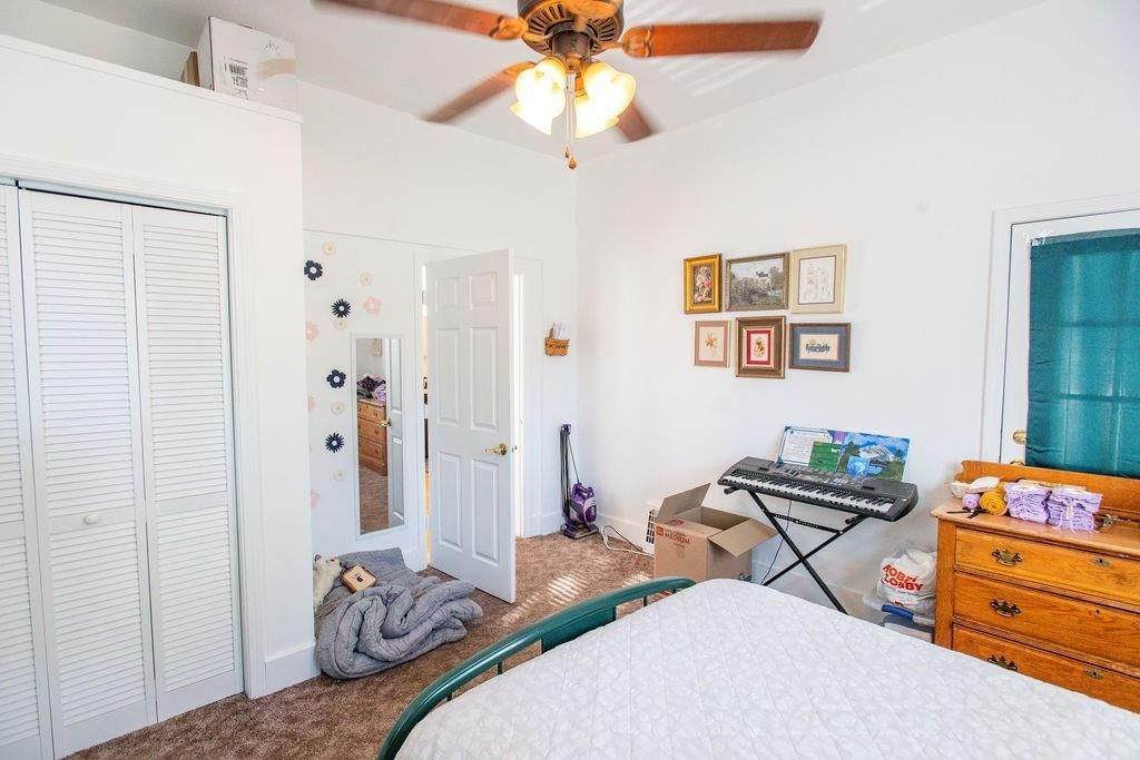 419 Grover Street — photo 16