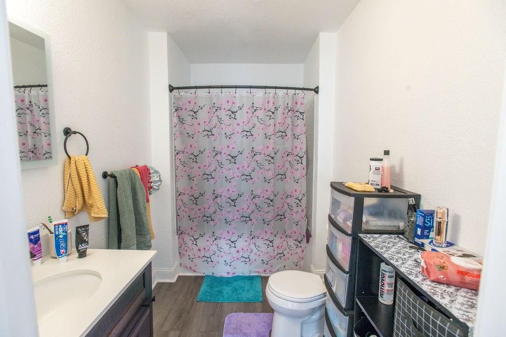 419 Grover Street — photo 20