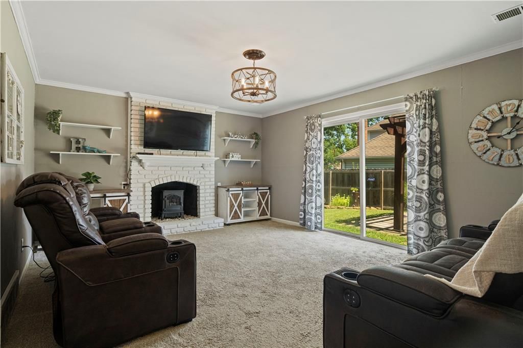 9701 Slater Lane — photo 34