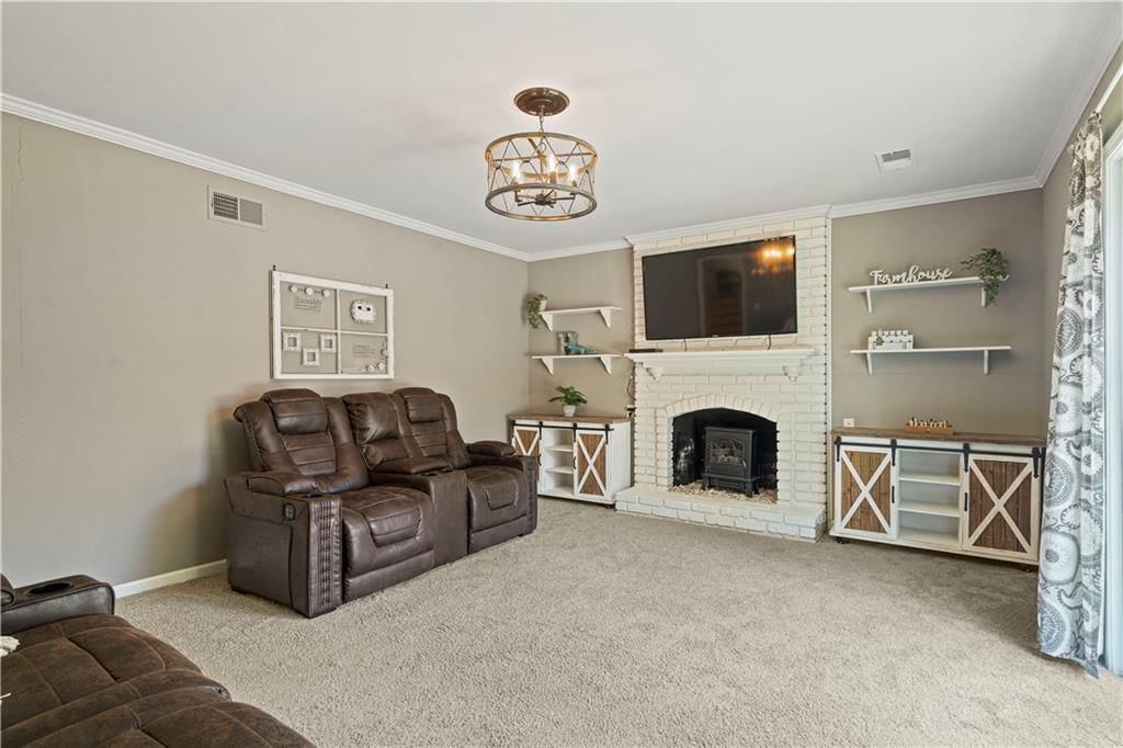 9701 Slater Lane — photo 35