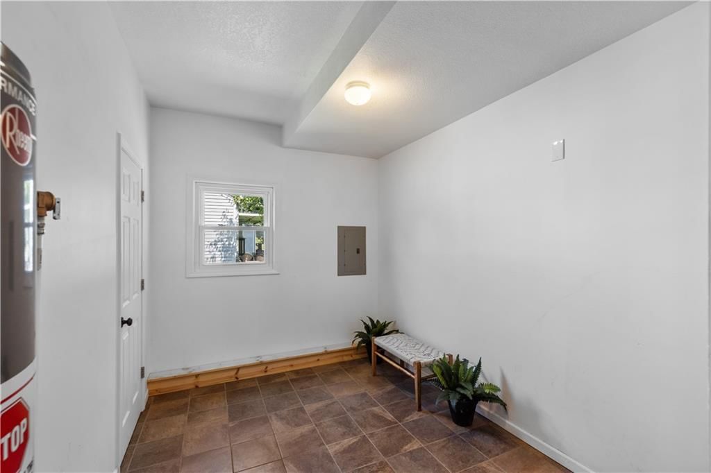 7133 Lamar Avenue — photo 21