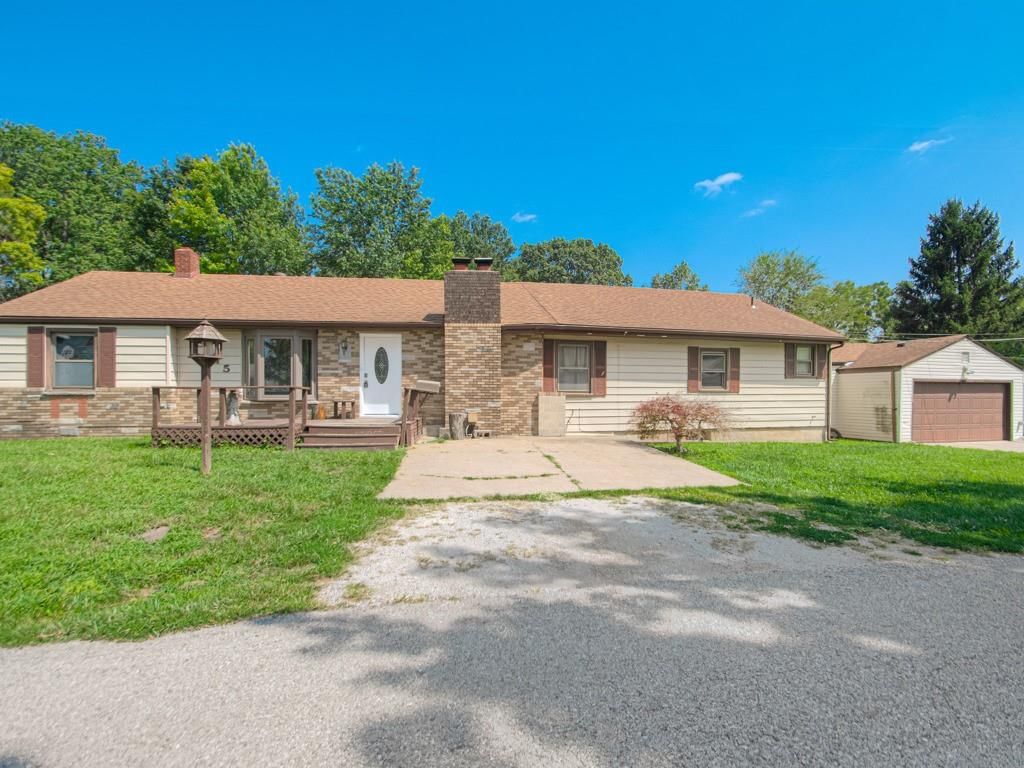 5515 N KANSAS Avenue — photo 36