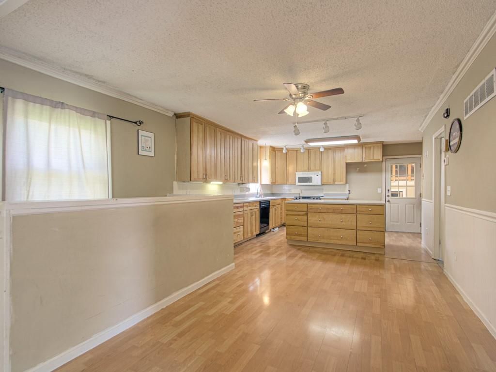 5515 N KANSAS Avenue — photo 10