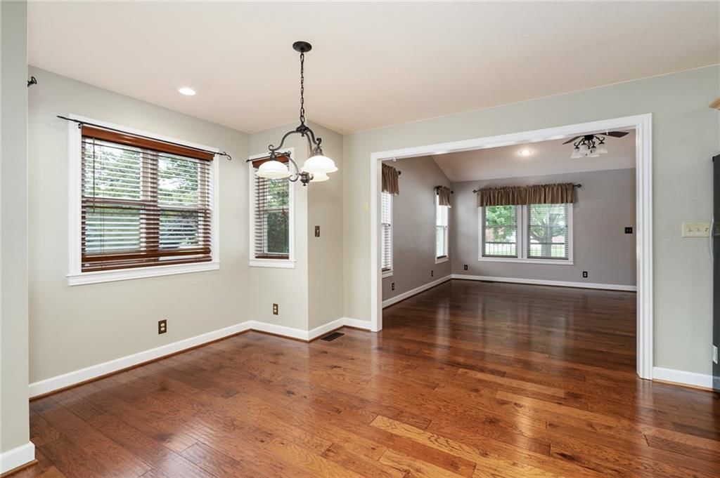 53 Lakeshore Drive — photo 30
