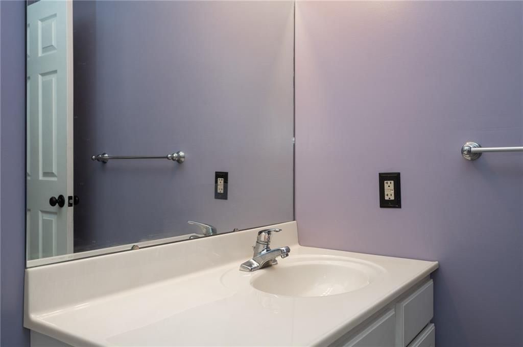53 Lakeshore Drive — photo 35