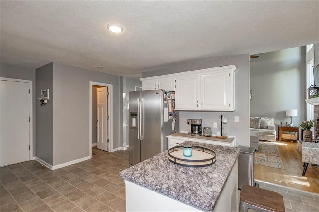 912 S 132nd Street — photo 13