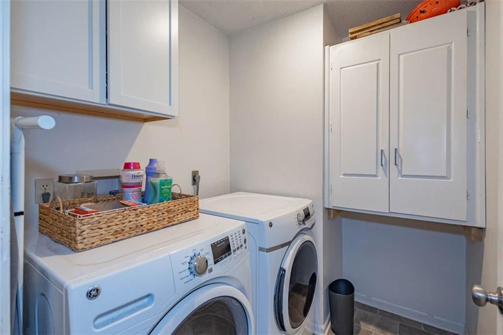 912 S 132nd Street — photo 15