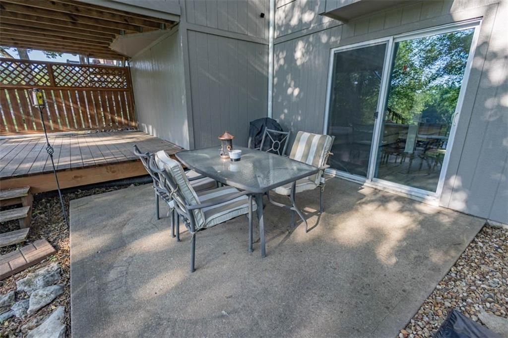 912 S 132nd Street — photo 32