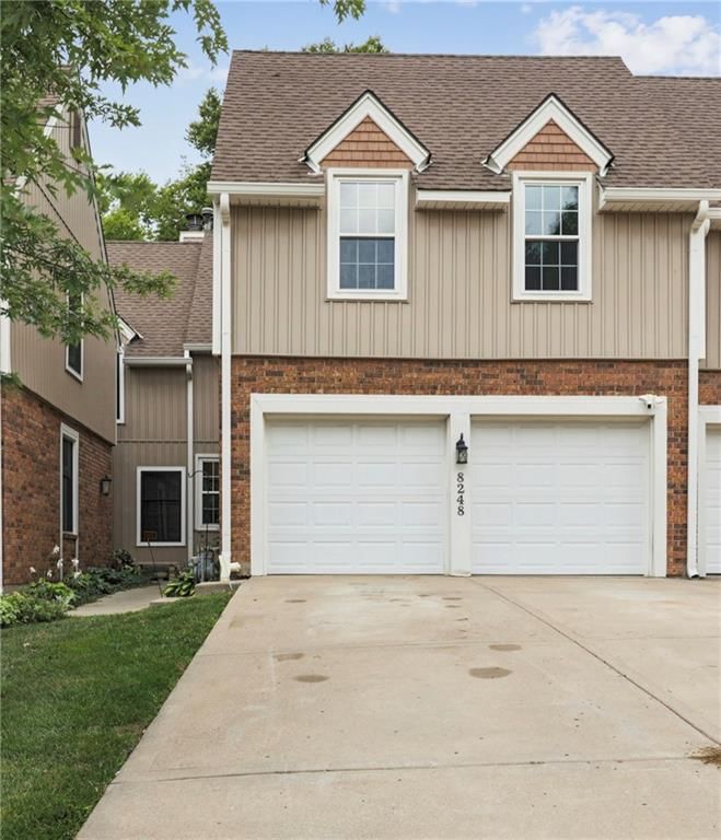 8248 NW Birch Lane, Kansas City, MO