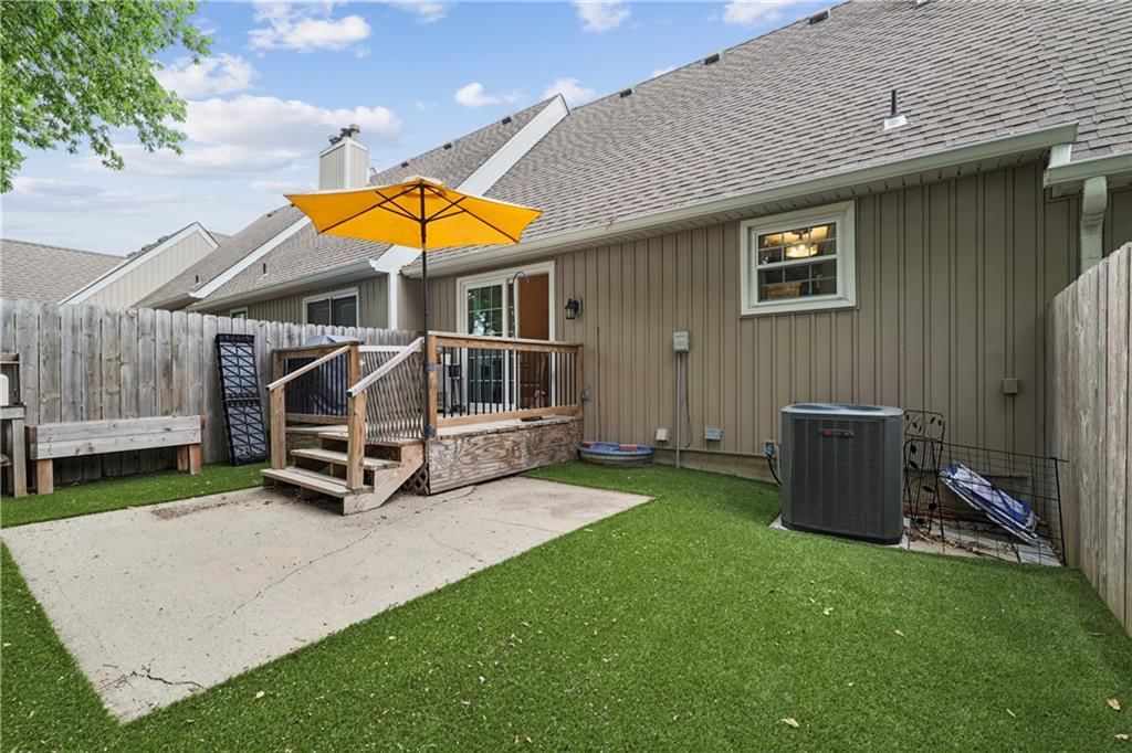 8248 NW Birch Lane — photo 29