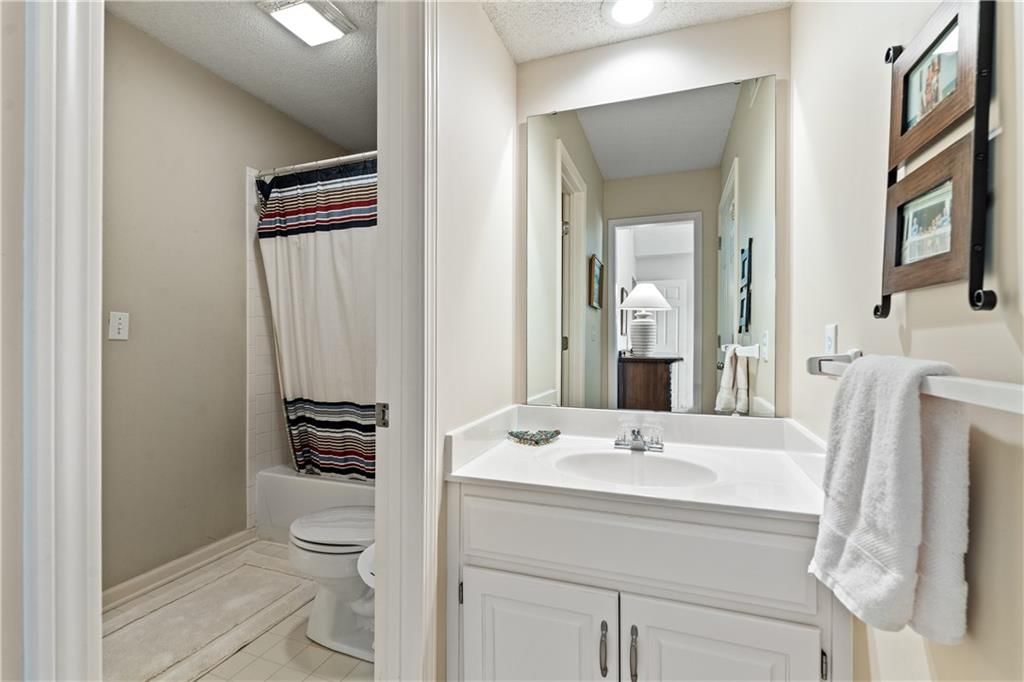 13113 Bond Street — photo 28