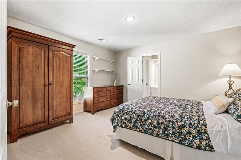 13113 Bond Street — photo 31