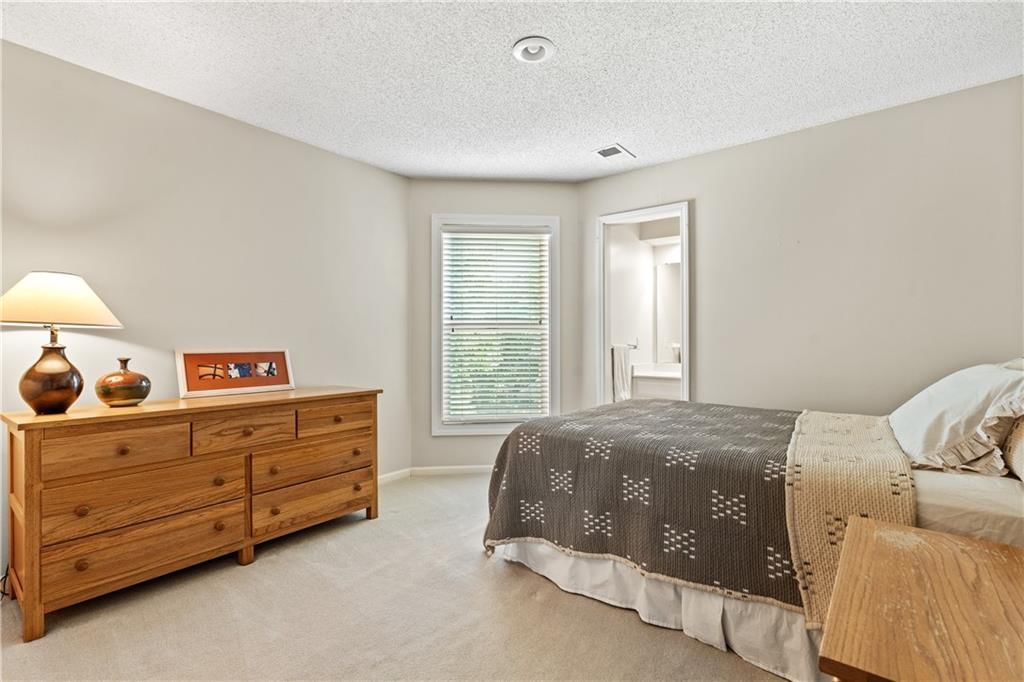 13113 Bond Street — photo 33