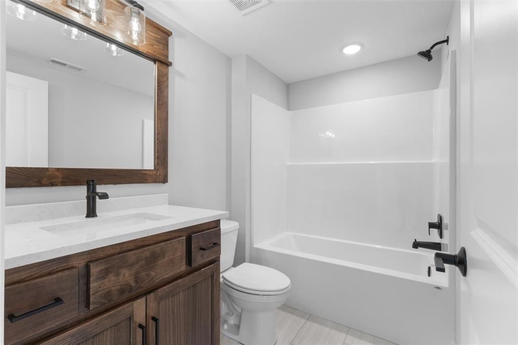 1145 SW Whitby Drive — photo 17
