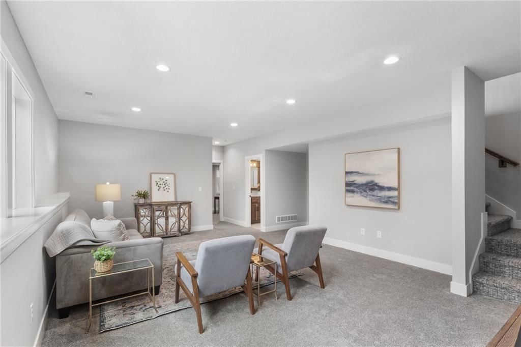 1145 SW Whitby Drive — photo 18
