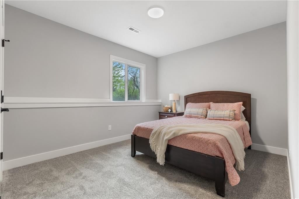 1145 SW Whitby Drive — photo 19