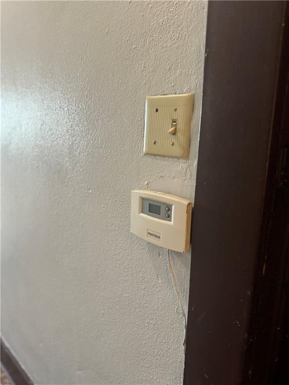 604 Oak Street — photo 30