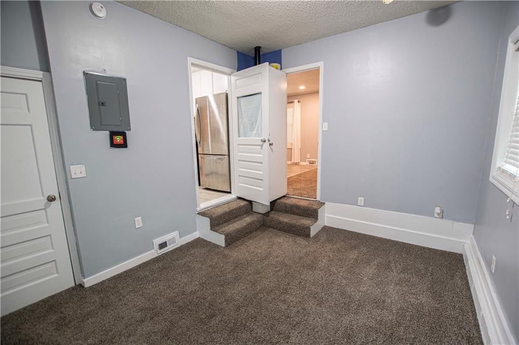 9601 E 66th Street — photo 13