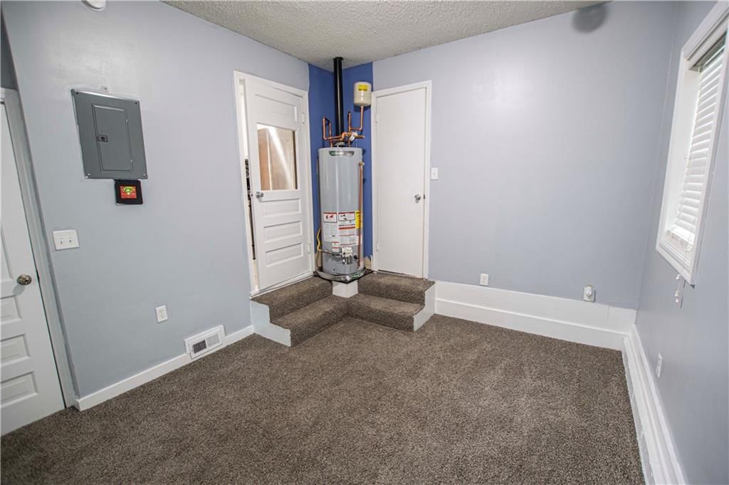 9601 E 66th Street — photo 15