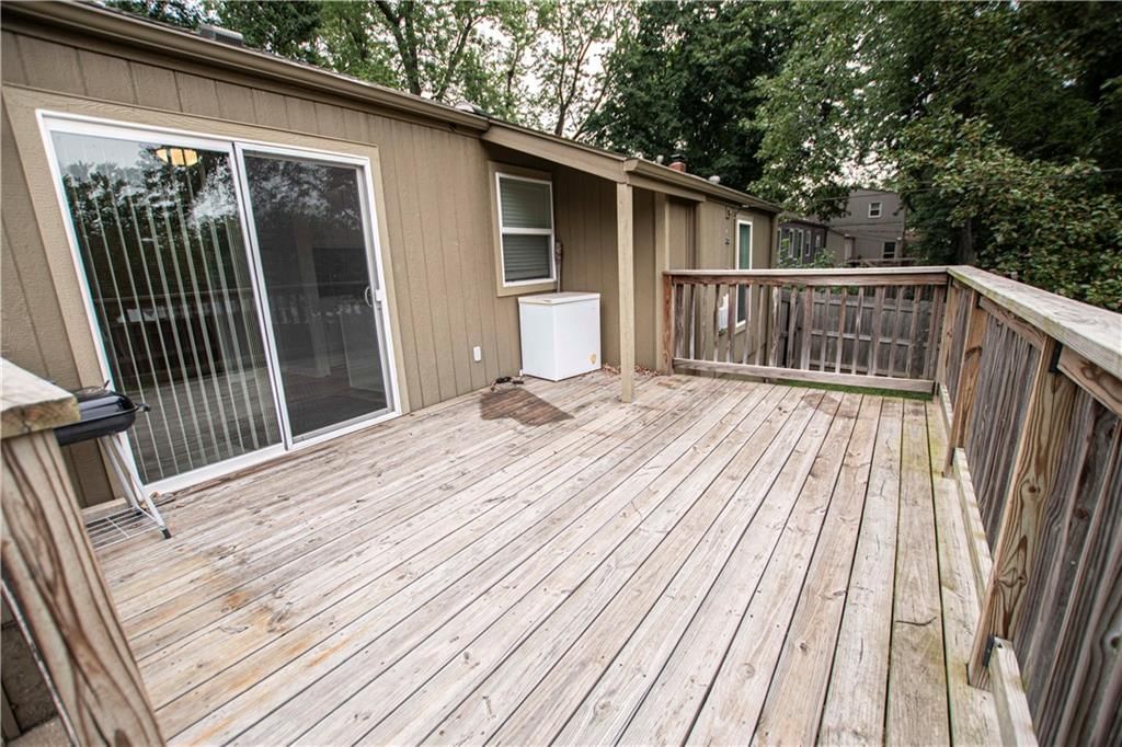 9601 E 66th Street — photo 29