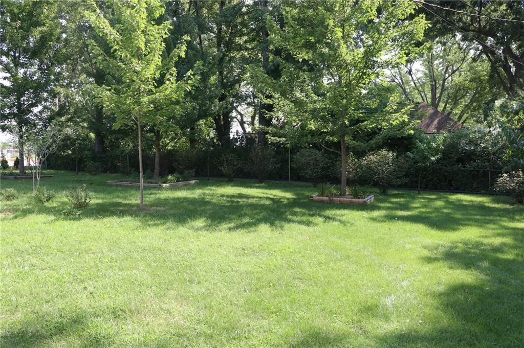 633 Kay Drive — photo 5