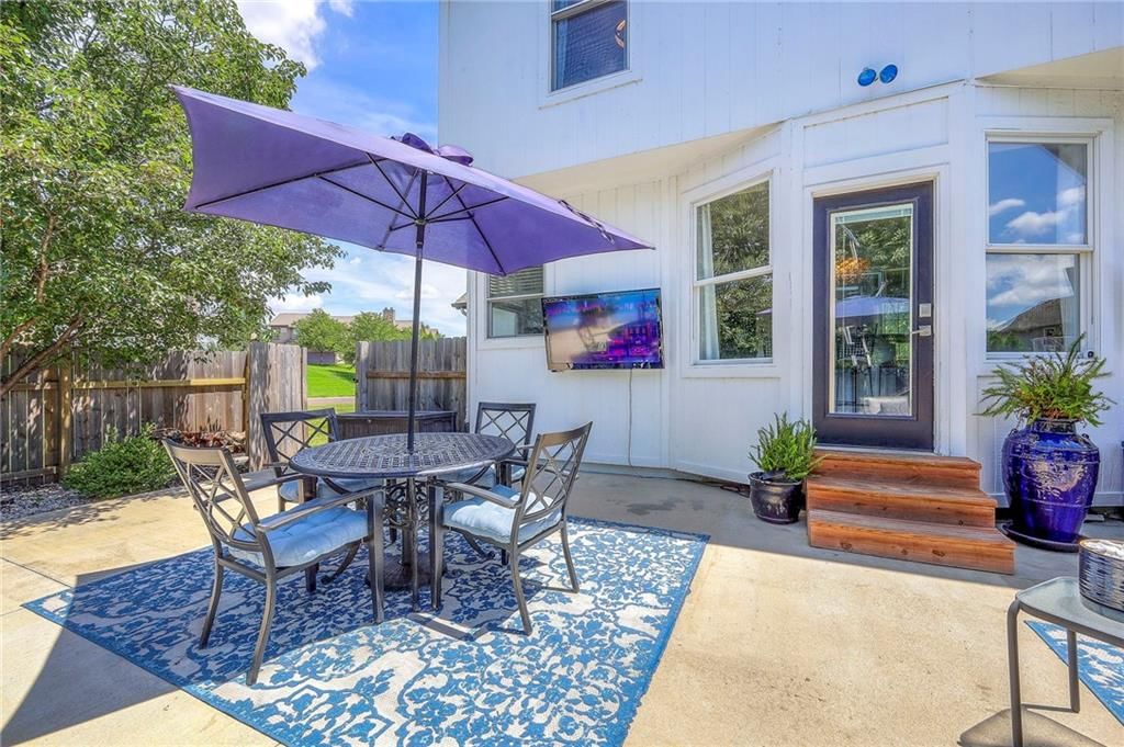 14708 GLENWOOD Avenue — photo 36