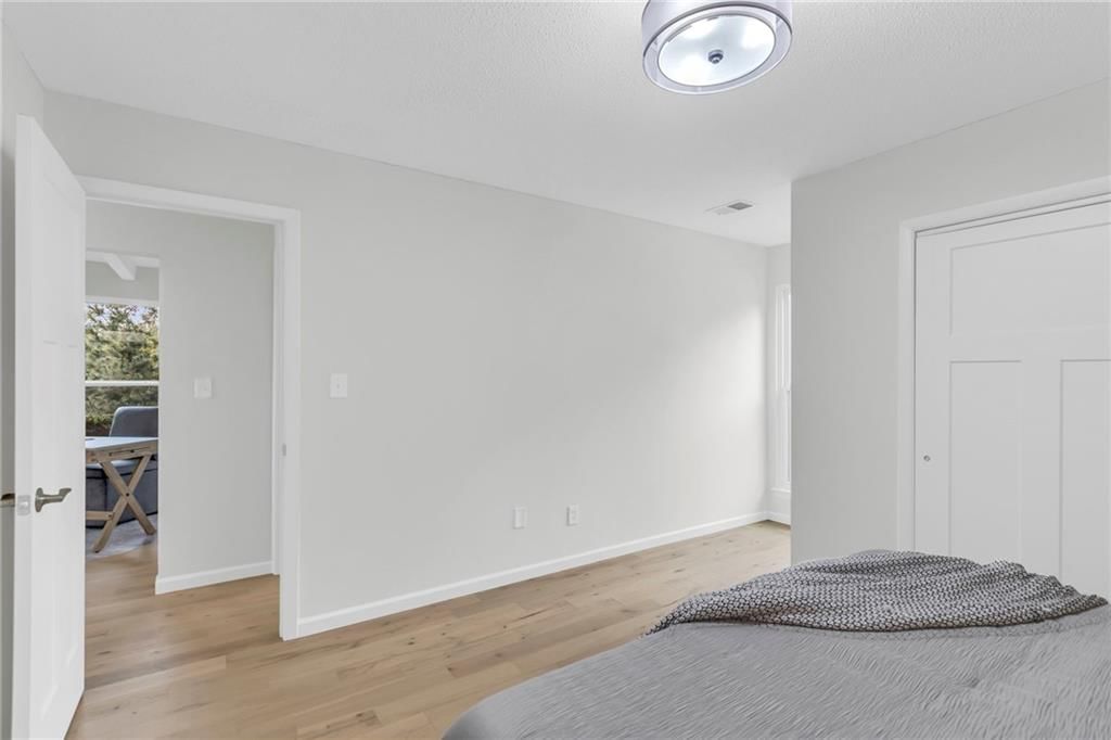 8033 Halsey Street — photo 20