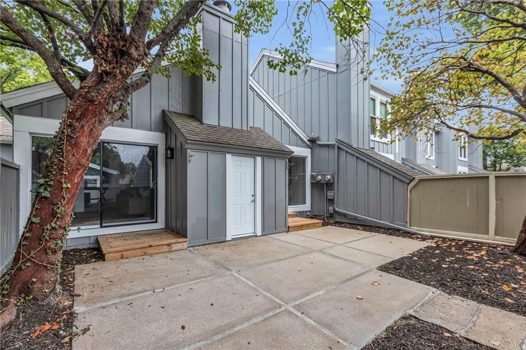 8033 Halsey Street — photo 26