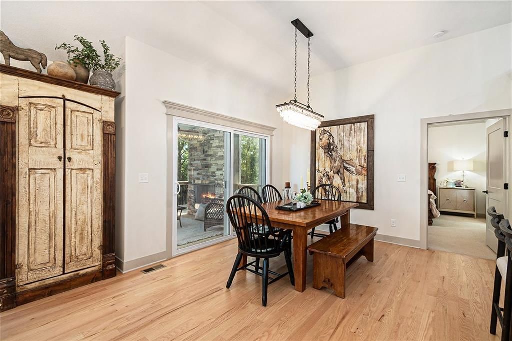 710 Apache Court — photo 15