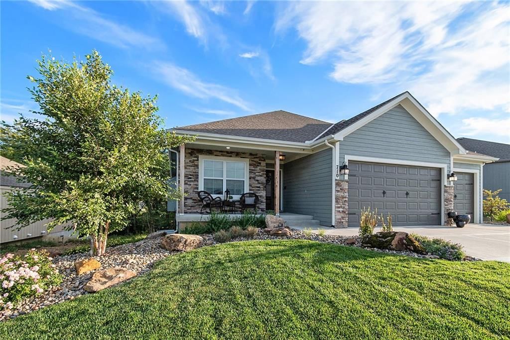 710 Apache Court — photo 4