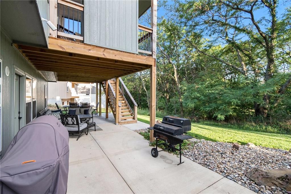 710 Apache Court — photo 8