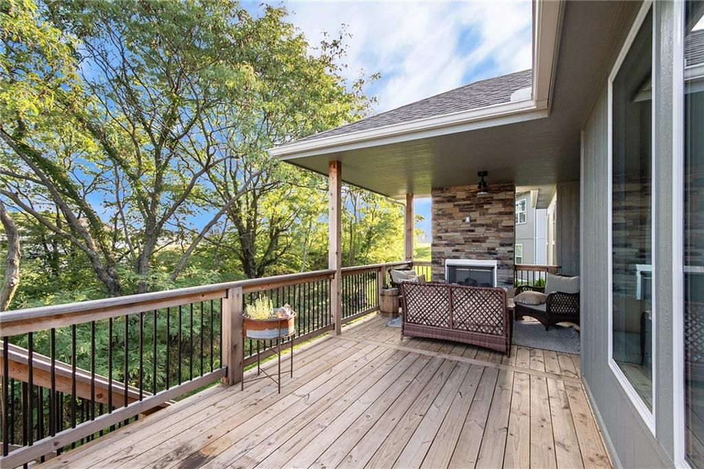 710 Apache Court — photo 9