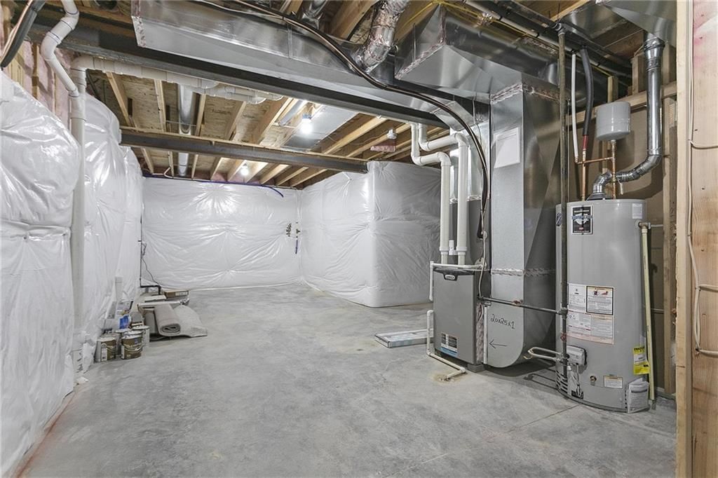 9038 N Monroe Avenue — photo 31