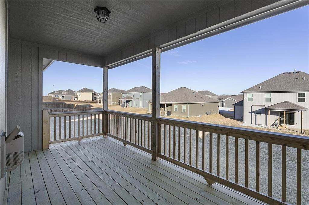 9038 N Monroe Avenue — photo 35