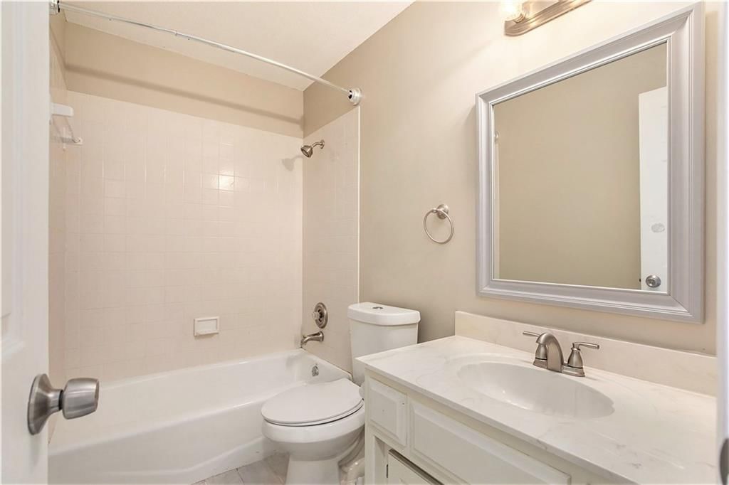 18875 W 163rd Terrace — photo 14