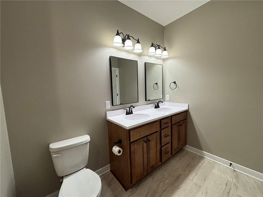 4807 S Creek Woods Drive — photo 21