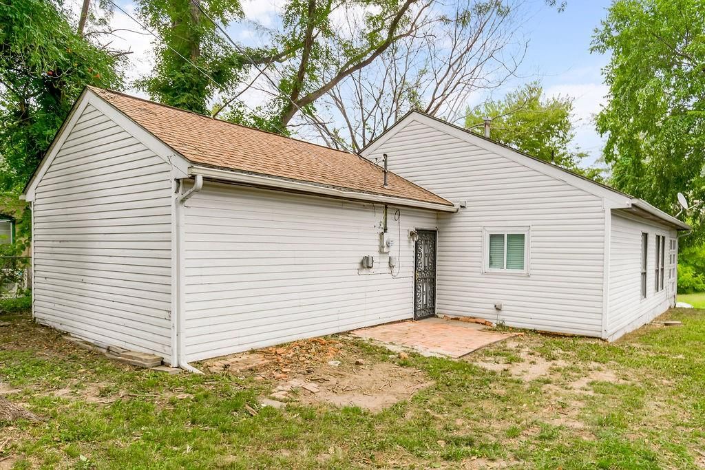 2924 WAYNE Avenue — photo 27