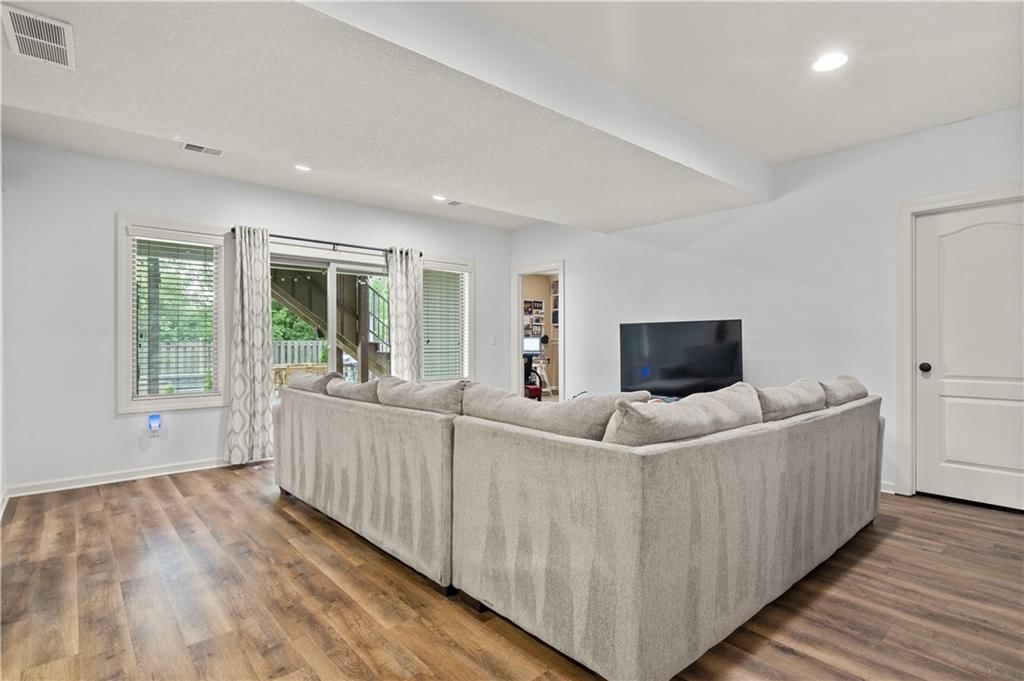 20915 W 114th Place — photo 30