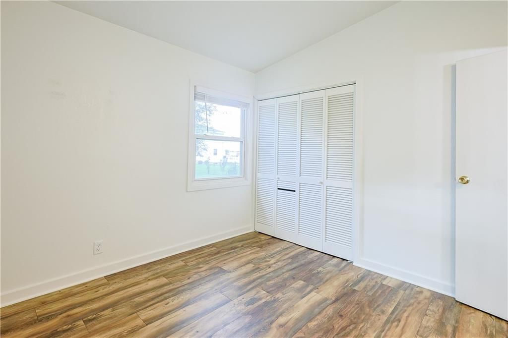 216 E Lieber Street — photo 14