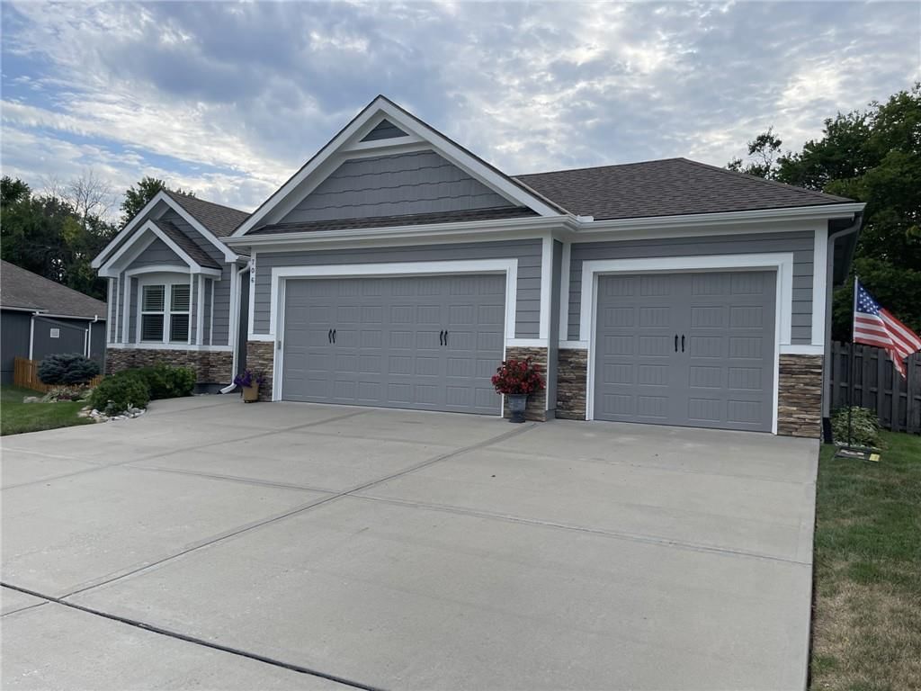 706 N Ryan Road — photo 36