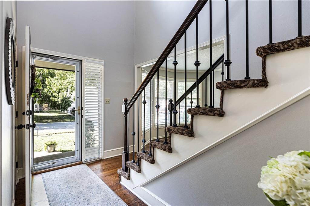 229 SE Sumpter Drive — photo 4