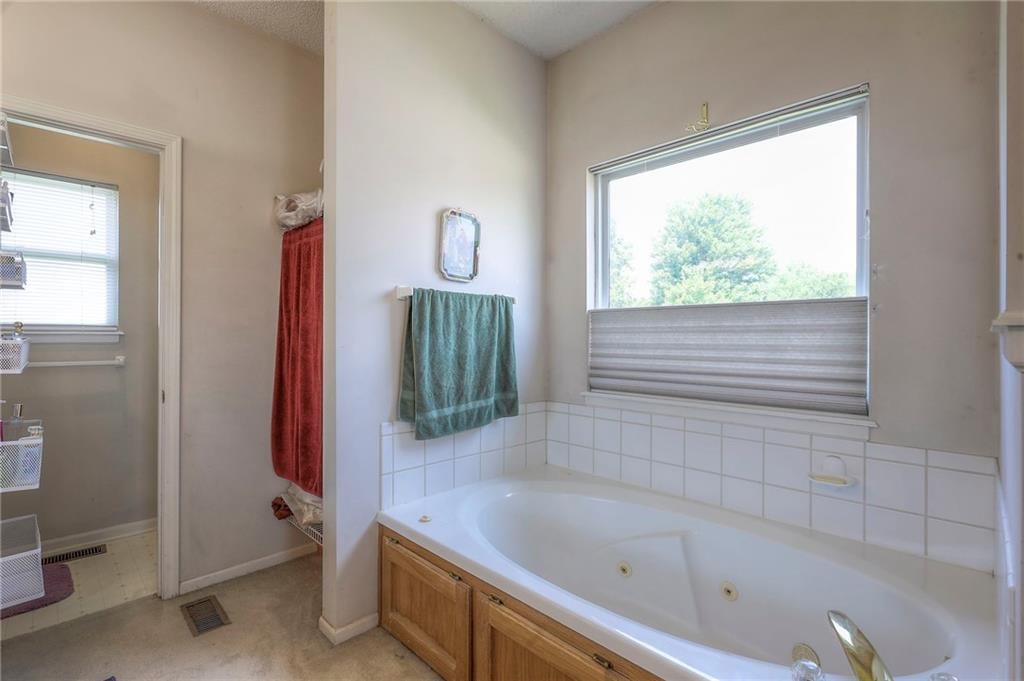 618 SE Joel Avenue — photo 14