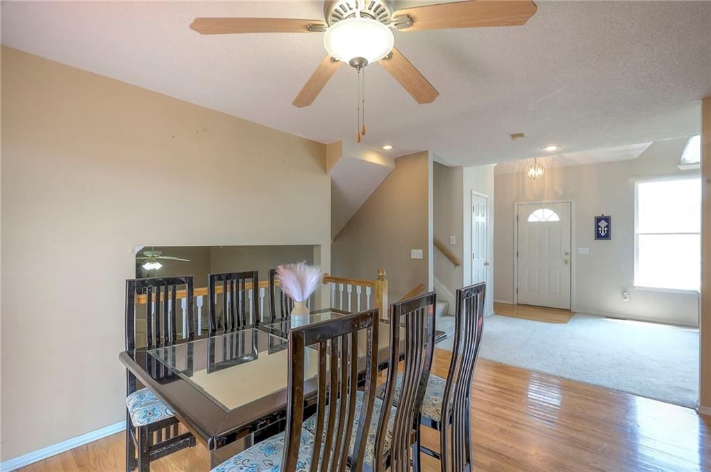 618 SE Joel Avenue — photo 5
