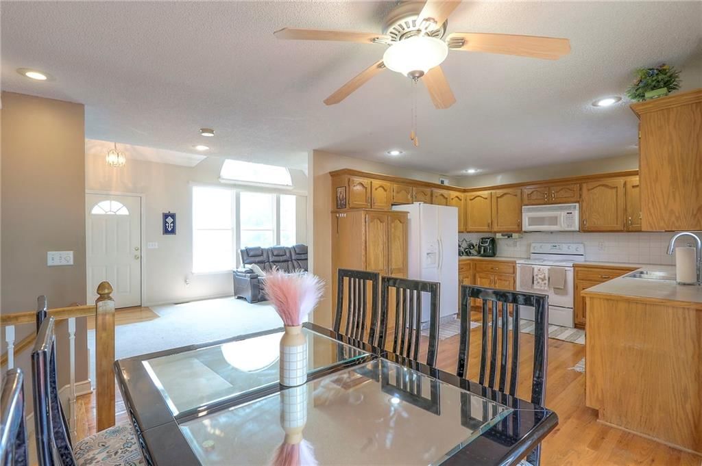 618 SE Joel Avenue — photo 7