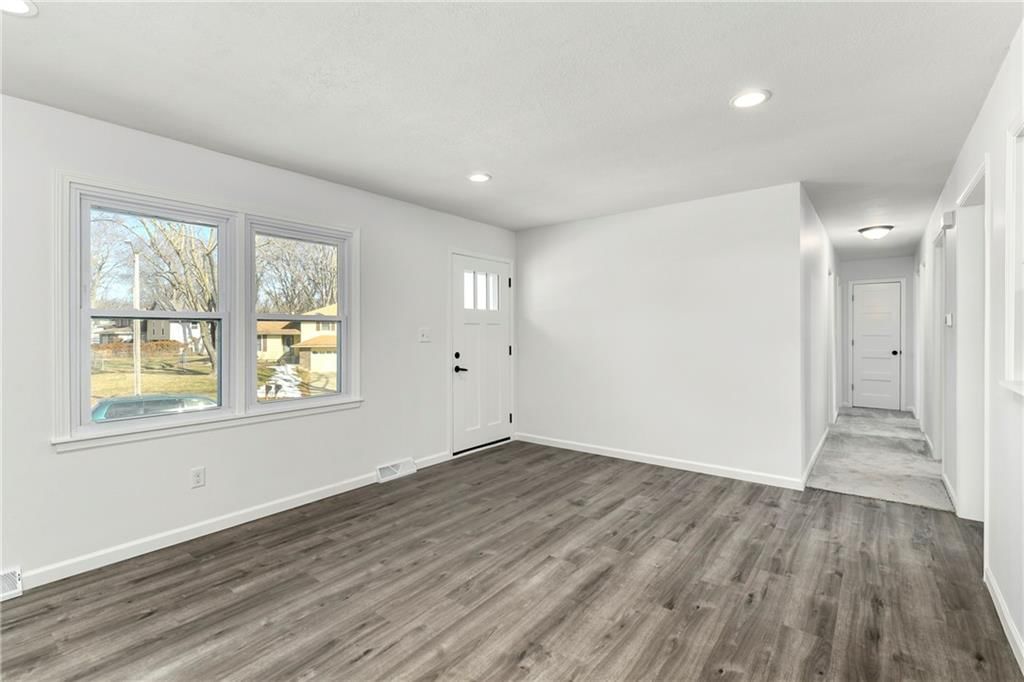 112 SW Gladstone Drive — photo 16